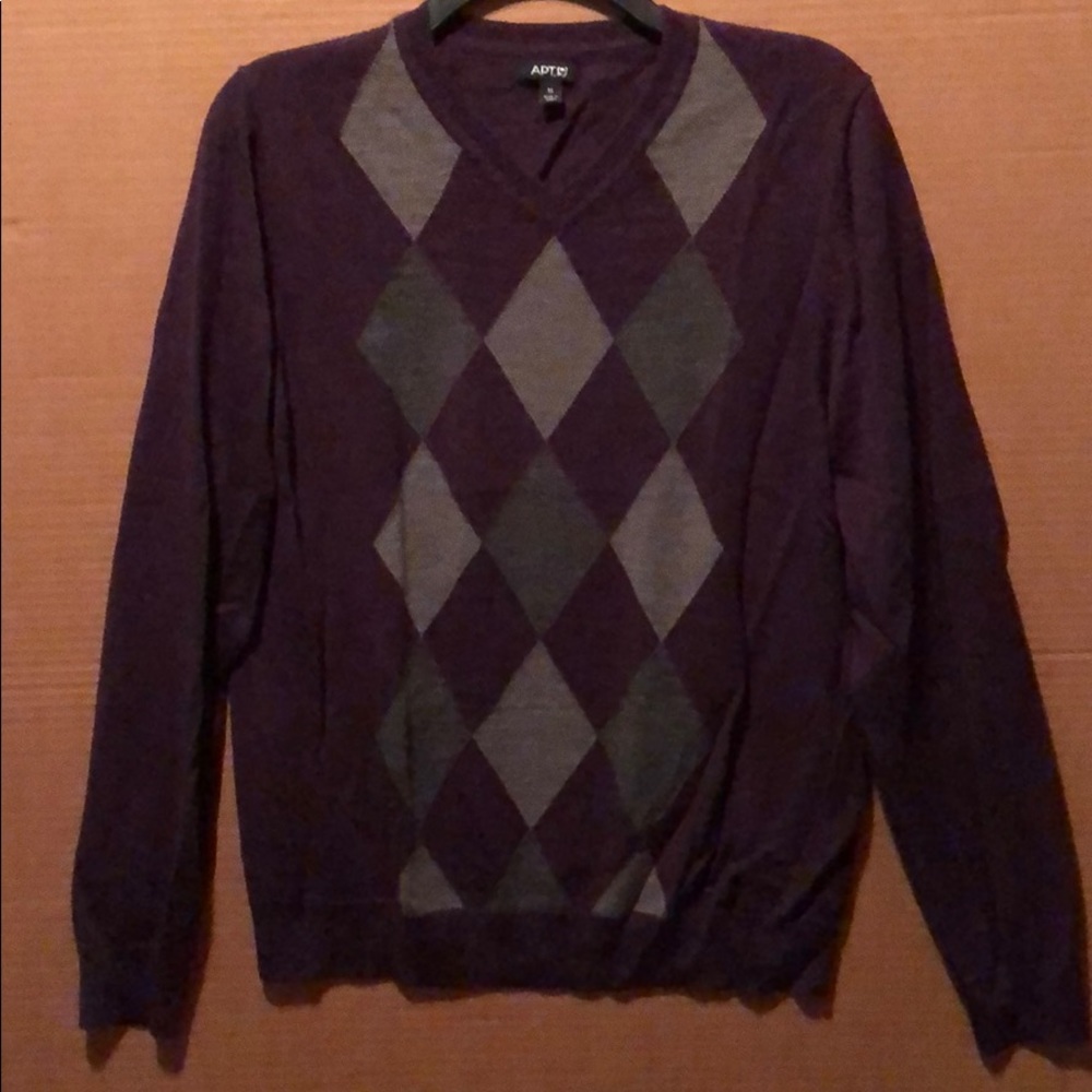 Apt. 9 Purple and Gray Argyle Sweater